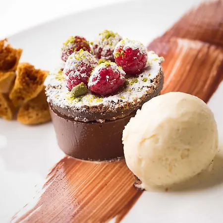 Sheedy's Boutique Lisdoonvarna