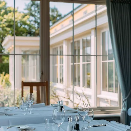 Sheedy's Boutique 4*