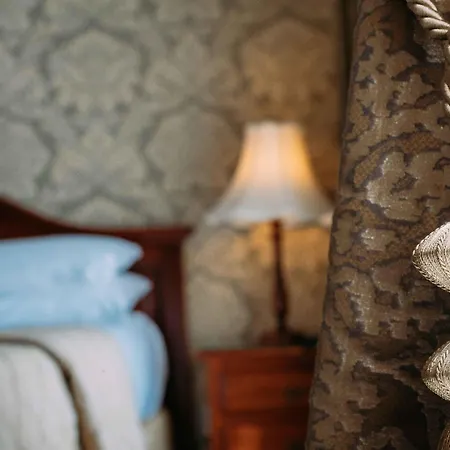 Sheedy's Boutique Hotel